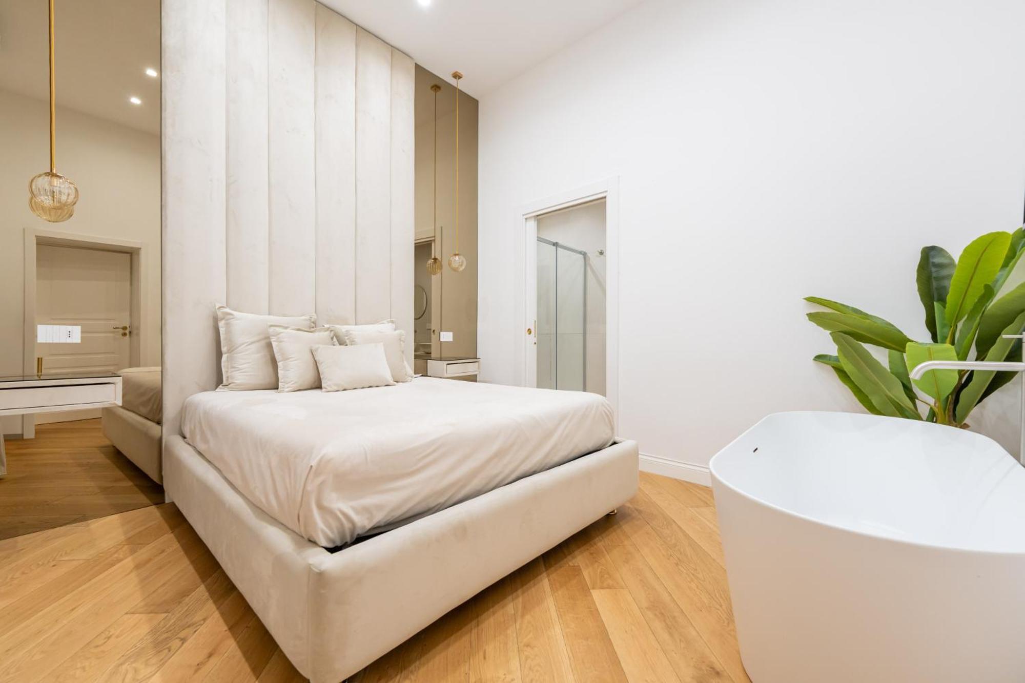 Aristocrat Chiaia Bridge Appartement Napels Buitenkant foto
