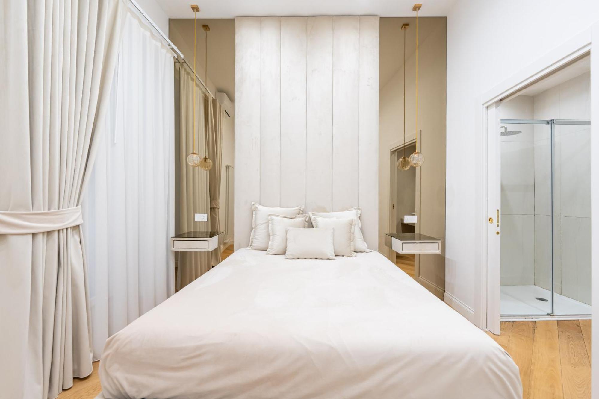 Aristocrat Chiaia Bridge Appartement Napels Buitenkant foto